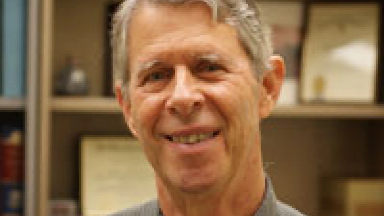 Dr. George Marzluf headshot